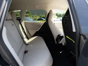 BMW iX xDrive 40 HUD LED NAVI KAMERA LEDER SHZ PDC