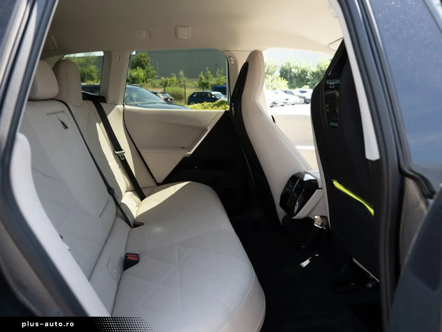 BMW iX xDrive 40 HUD LED NAVI KAMERA LEDER SHZ PDC