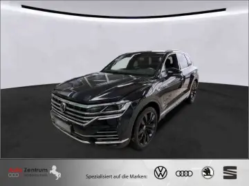 VW Touareg 3.0 V6 e-Hybrid Eleg    AZN-Förderung