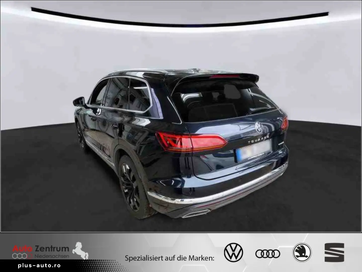 VW Touareg 3.0 V6 e-Hybrid Eleg    AZN-Förderung