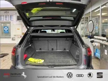 VW Touareg 3.0 V6 e-Hybrid Eleg    AZN-Förderung