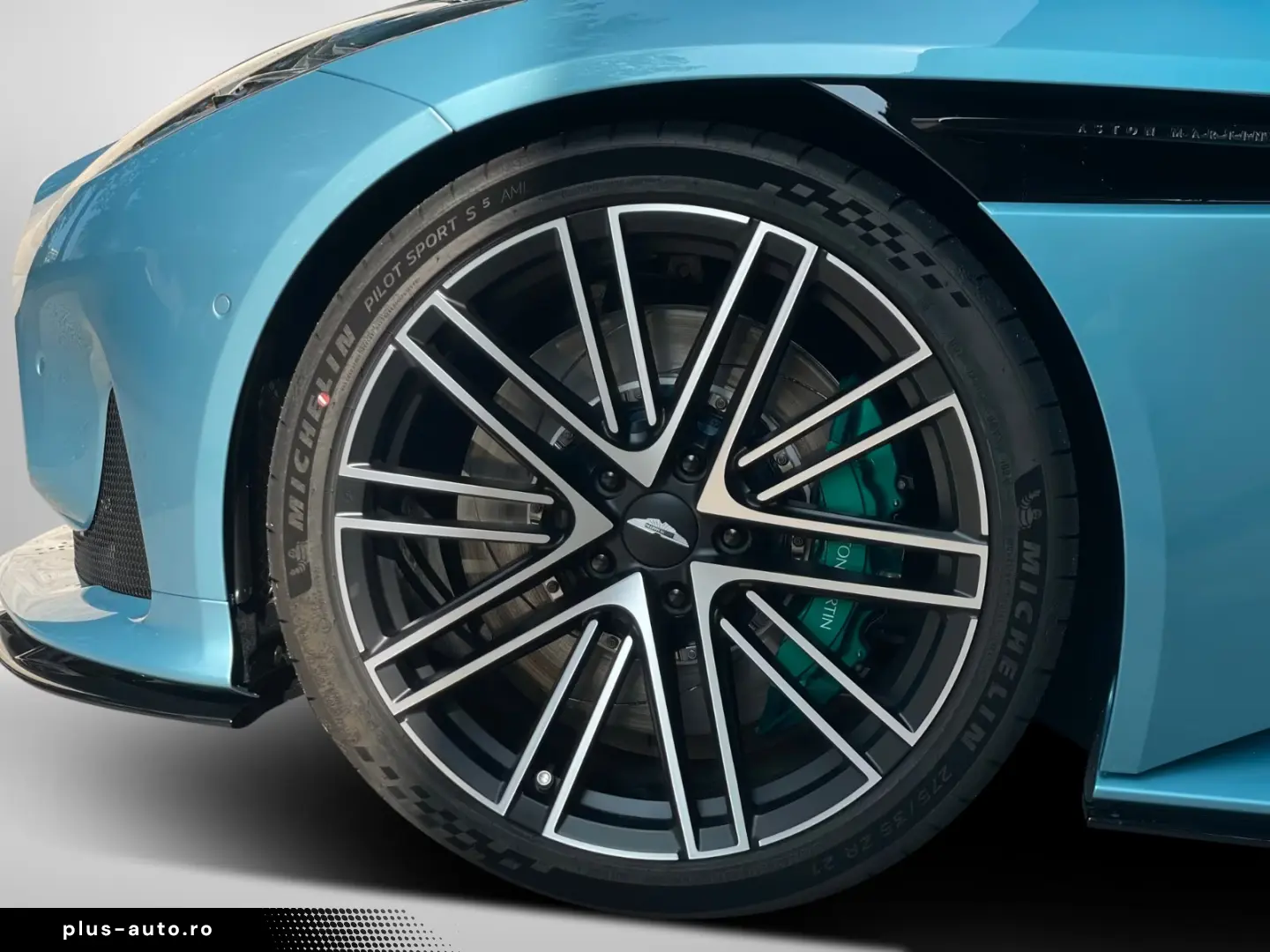 Aston Martin DB12 4.0 V8 Volante