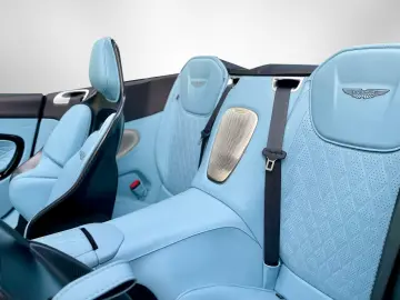 Aston Martin DB12 4.0 V8 Volante