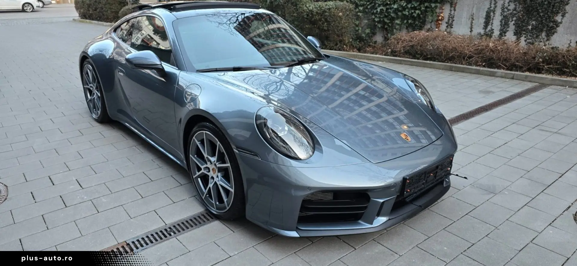 PORSCHE 992Carrera T