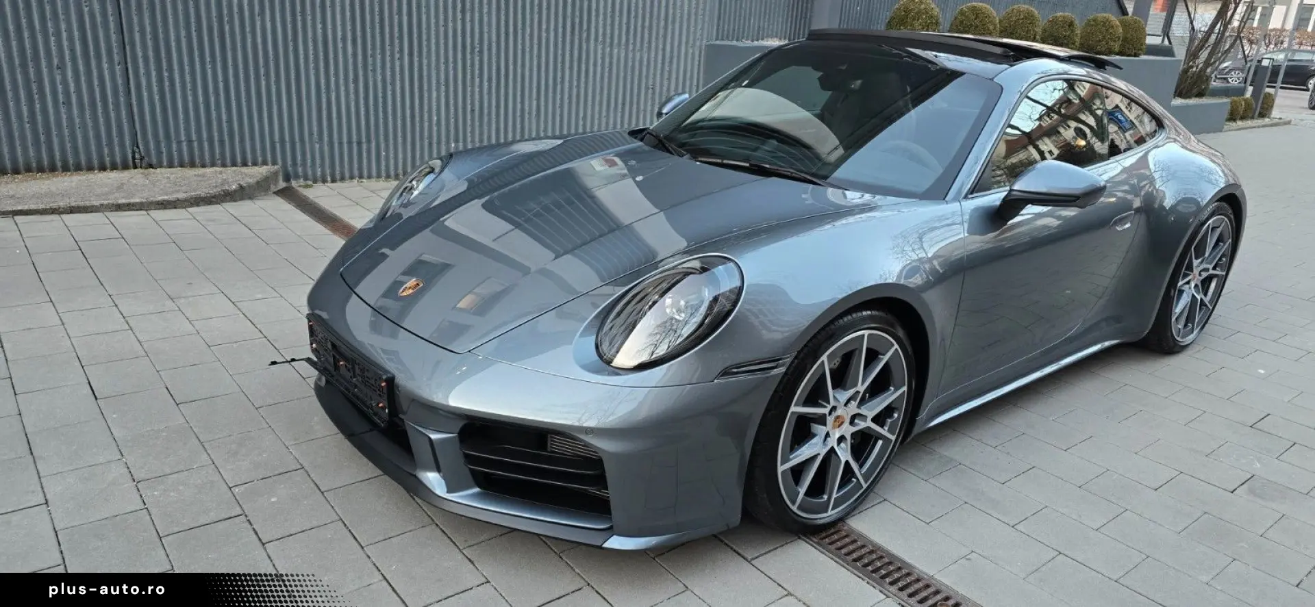 PORSCHE 992Carrera T