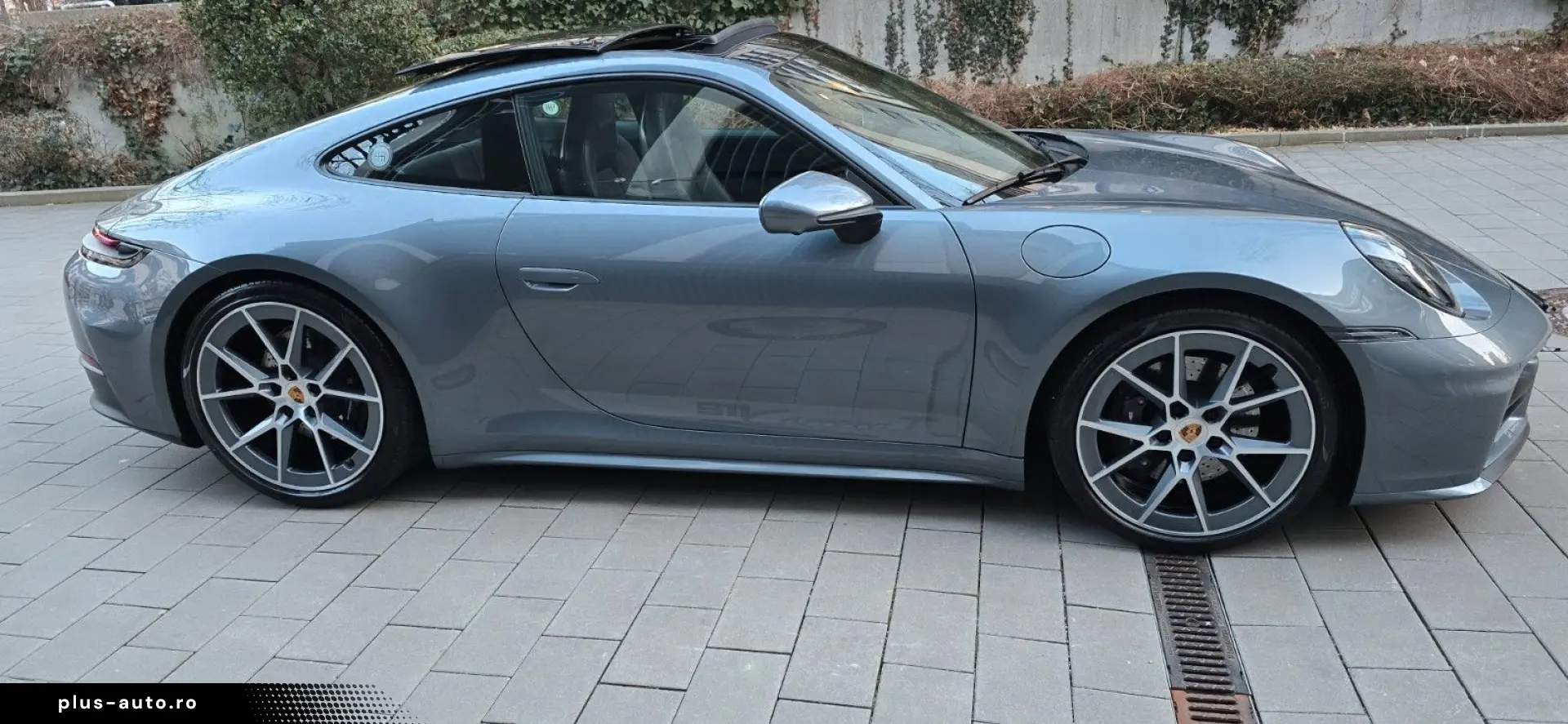 PORSCHE 992Carrera T