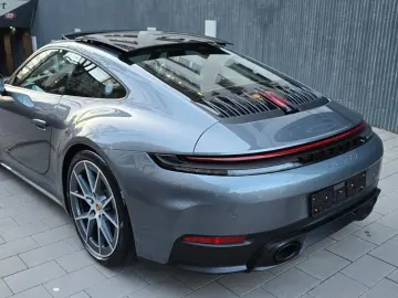 PORSCHE 992Carrera T
