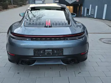 PORSCHE 992Carrera T
