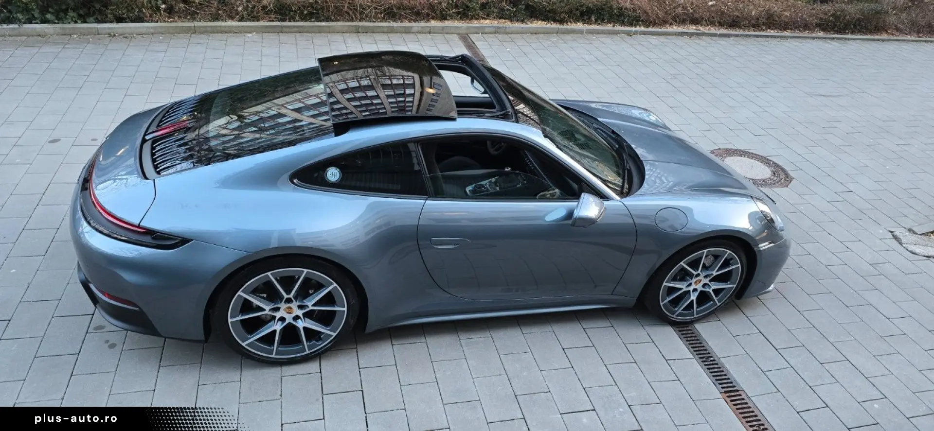 PORSCHE 992Carrera T