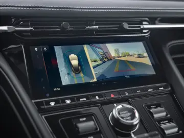 Aston Martin DB12   Panorama   Carbon Ceramic Brakes