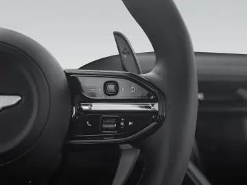 Aston Martin DB12   Panorama   Carbon Ceramic Brakes