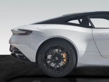 Aston Martin DB12   Panorama   Carbon Ceramic Brakes