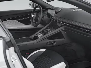 Aston Martin DB12   Panorama   Carbon Ceramic Brakes