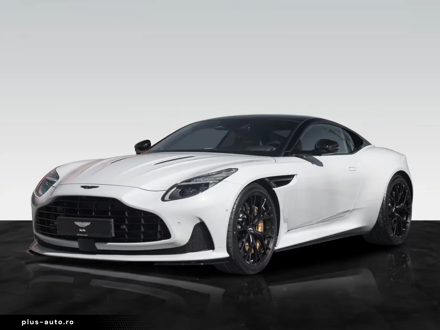 Aston Martin DB12   Panorama   Carbon Ceramic Brakes