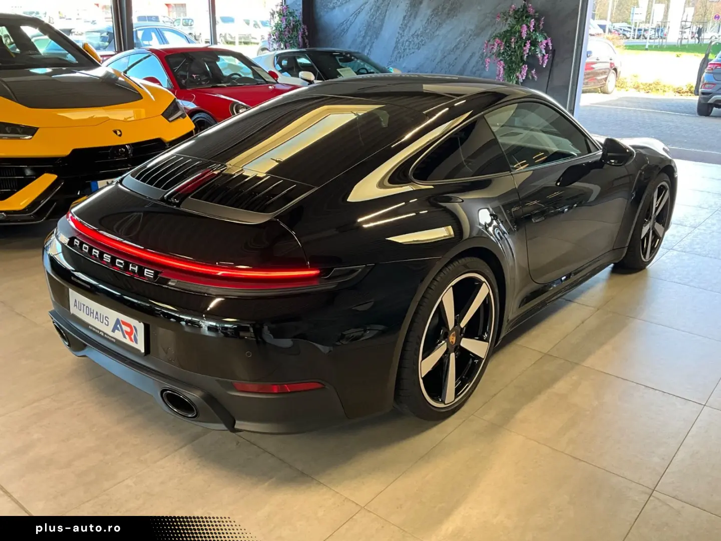 PORSCHE 911 992 Carrera