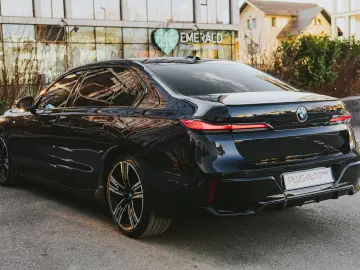 BMW 740d xDrive - preluare leasing