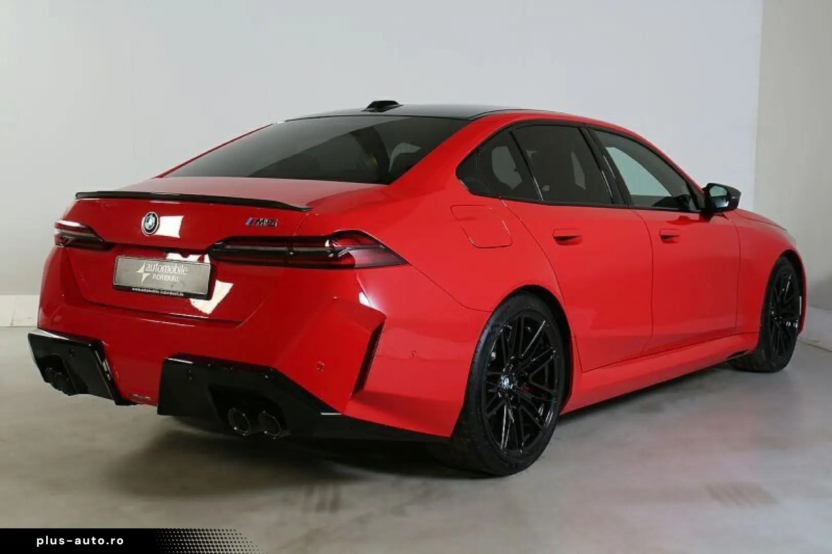 BMW M5 Individual NP161000 Rosso Corsa ACC Carbon B&W