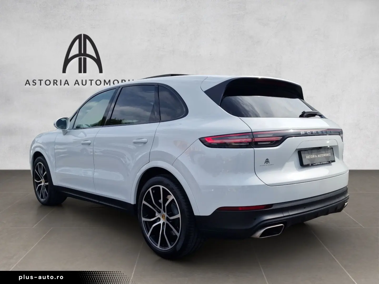 PORSCHE Cayenne Approved Luft Matrix Pano Bose 4RadLenk