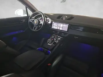PORSCHE Cayenne Approved Luft Matrix Pano Bose 4RadLenk