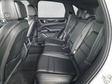 PORSCHE Cayenne Approved Luft Matrix Pano Bose 4RadLenk
