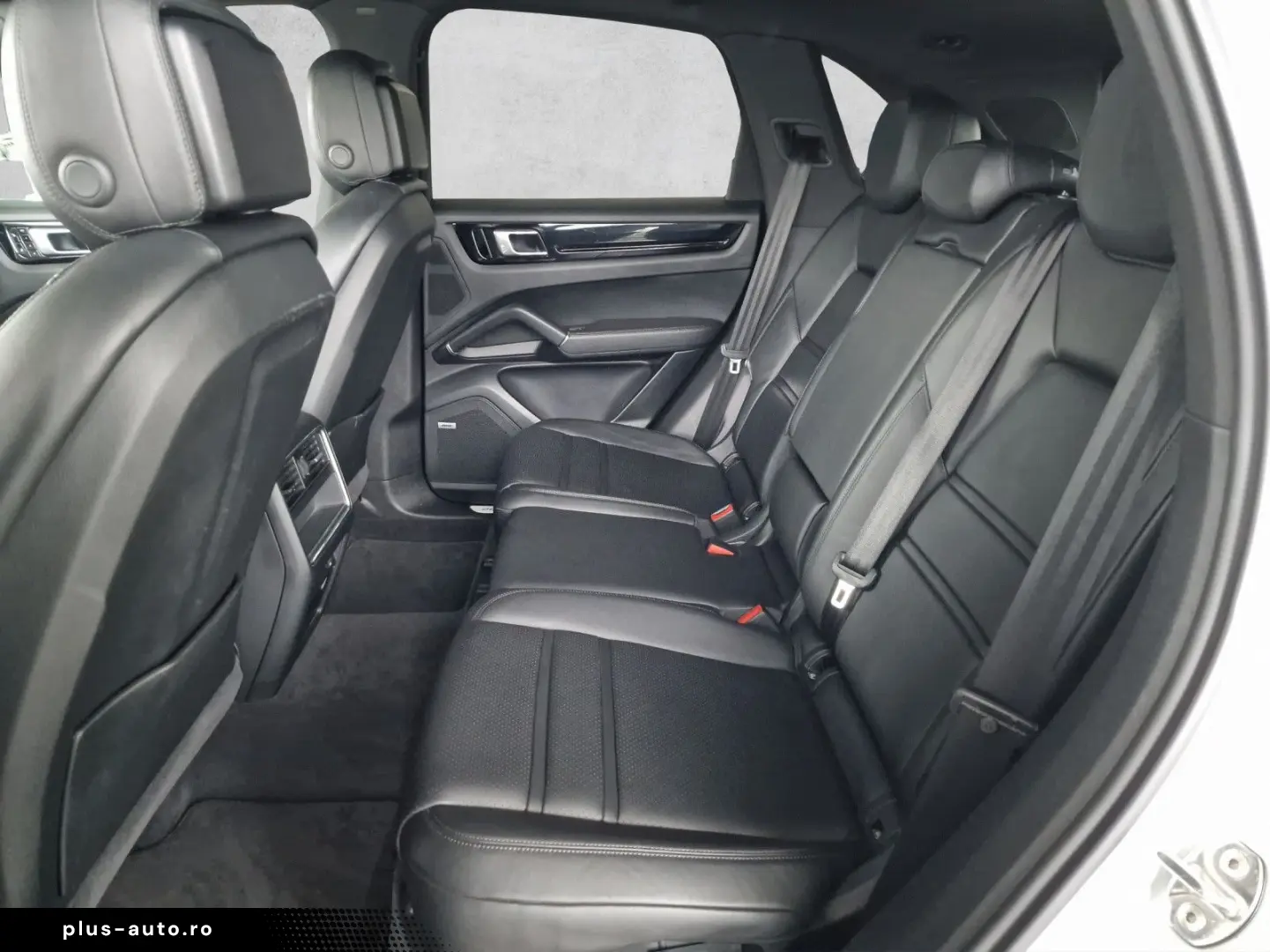 PORSCHE Cayenne Approved Luft Matrix Pano Bose 4RadLenk