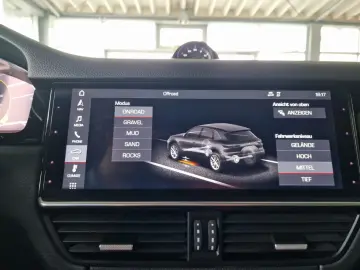 PORSCHE Cayenne Approved Luft Matrix Pano Bose 4RadLenk