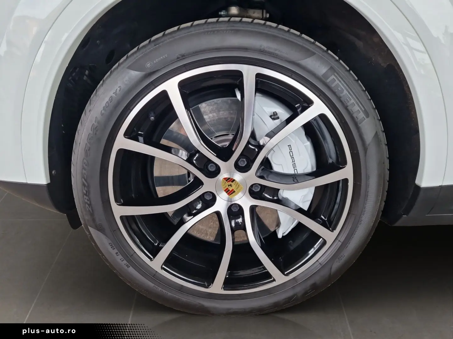 PORSCHE Cayenne Approved Luft Matrix Pano Bose 4RadLenk