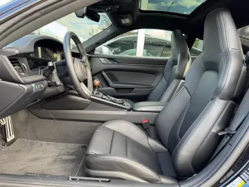 PORSCHE 992.2 Carrera T