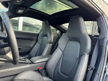 PORSCHE 992.2 Carrera T