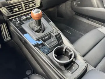 PORSCHE 992.2 Carrera T