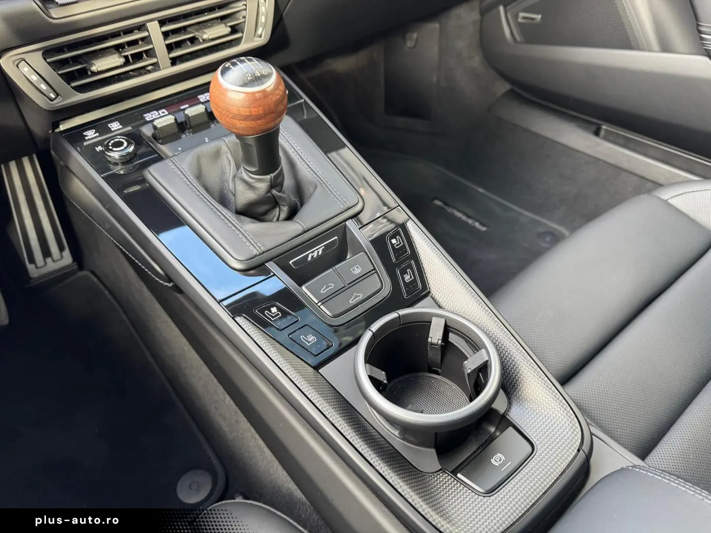 PORSCHE 992.2 Carrera T