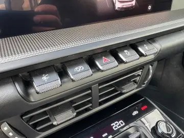 PORSCHE 992.2 Carrera T