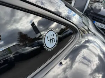 PORSCHE 992.2 Carrera T