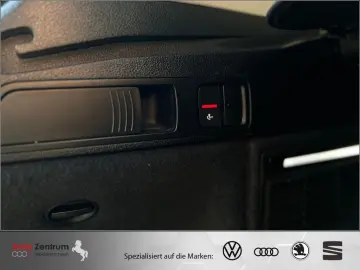 AUDI Q5 TFSIe quat S tron S line    AZN-Förderung