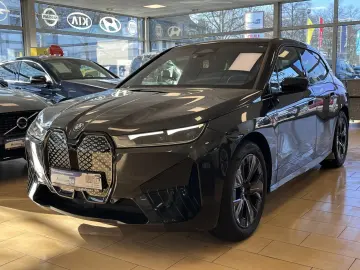 BMW iX 40 xDrive ACC HUD 360 AHK Leder HiFiSound WMP