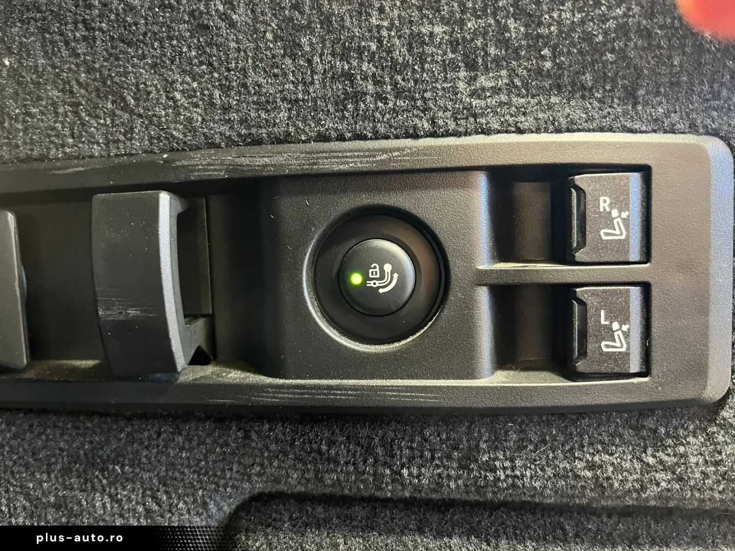 BMW iX 40 xDrive ACC HUD 360 AHK Leder HiFiSound WMP