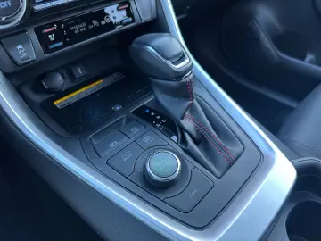 TOYOTA RAV 4 Plug-in-Hybrid Technik- & Style Paket  Pan