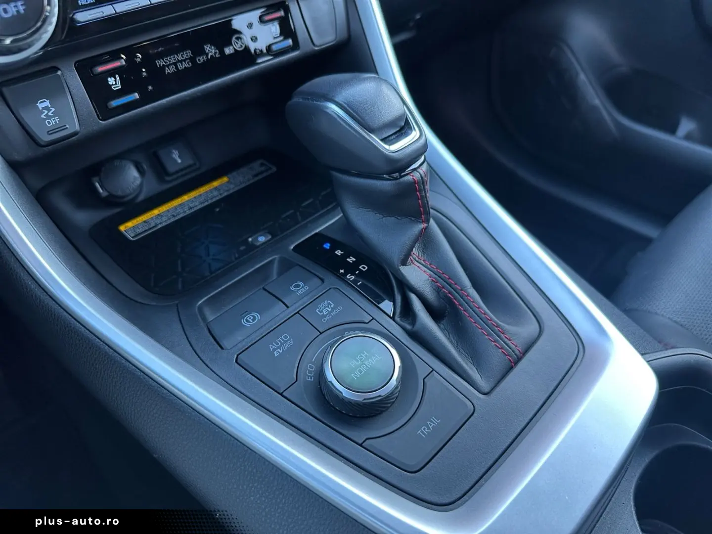 TOYOTA RAV 4 Plug-in-Hybrid Technik- & Style Paket  Pan