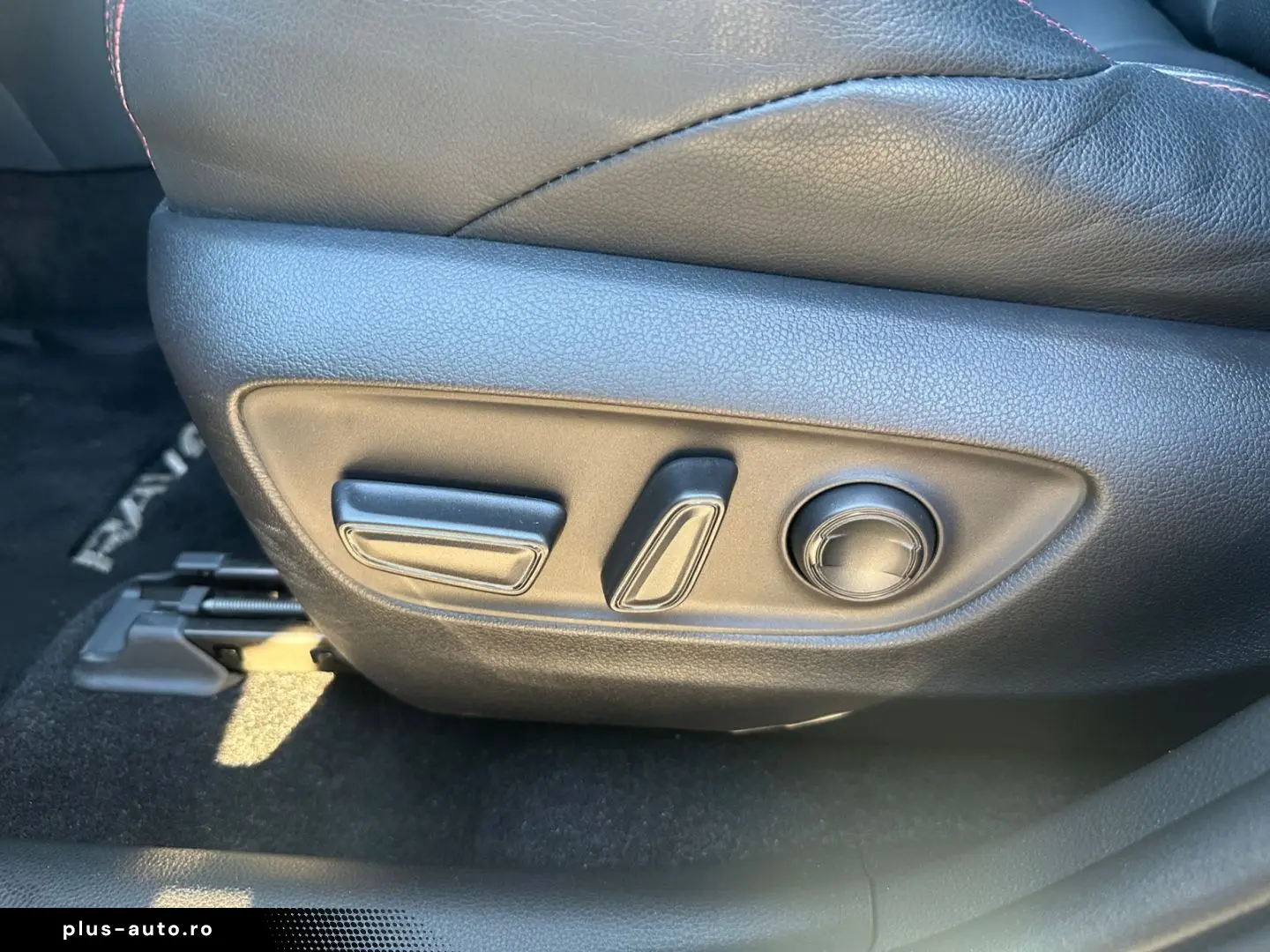 TOYOTA RAV 4 Plug-in-Hybrid Technik- & Style Paket  Pan