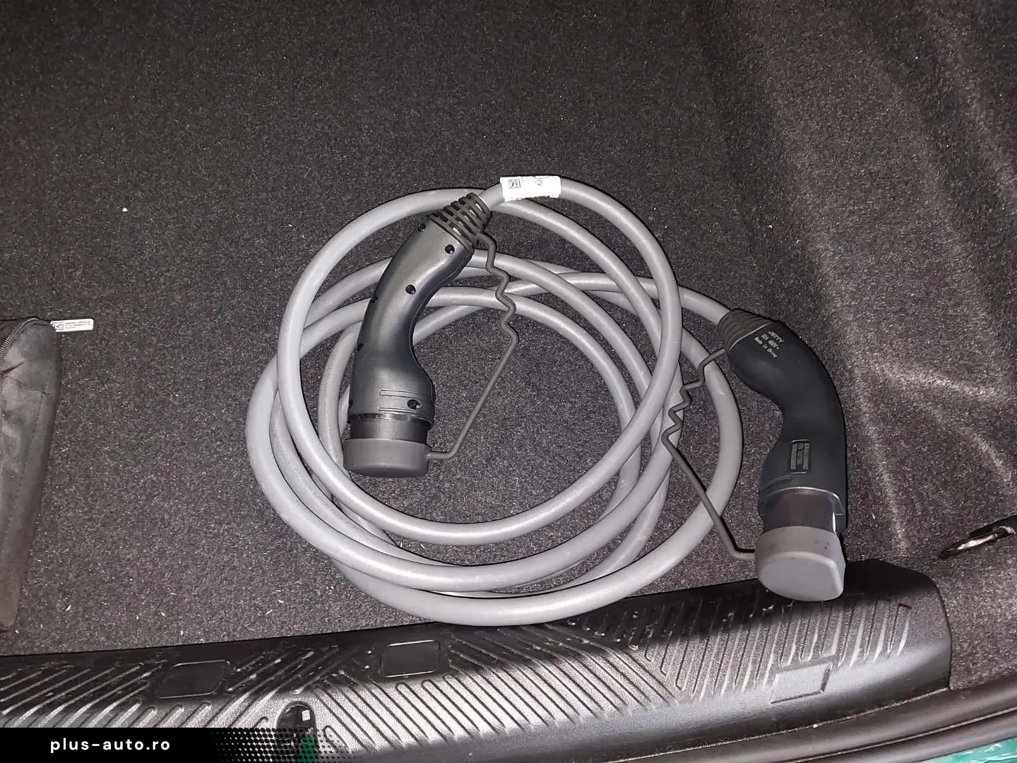 BMW M5 Limousine  Keramik-Bremse  Sitzbelüftung  Bow