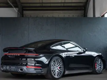 PORSCHE 992 911 CarreraS