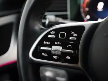 MERCEDES-BENZ GLE 350 e 4M Coupe AMG line Navi 360 Kam ACC