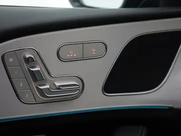 MERCEDES-BENZ GLE 350 e 4M Coupe AMG line Navi 360 Kam ACC