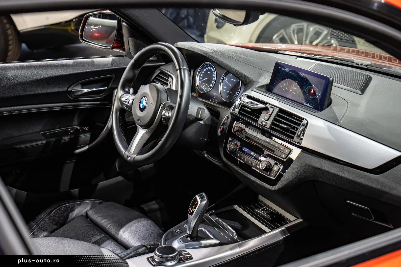 BMW Seria 2 220d xDrive AT Luxury Line