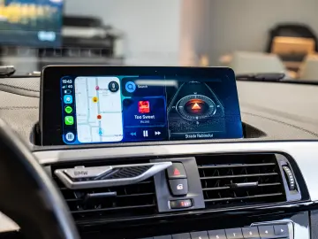 BMW Seria 2 220d xDrive AT Luxury Line