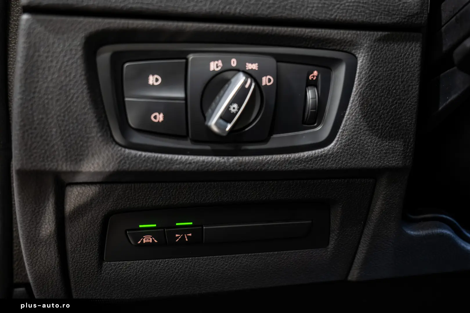 BMW Seria 2 220d xDrive AT Luxury Line