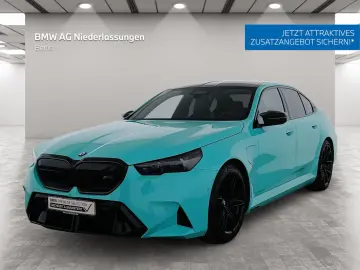 BMW M5 Limousine Carbon INDIVIDUAL. B&W