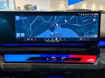 BMW M5 Plug-In Hybrid xDrive M Drivers Package IMOLA ROT 2