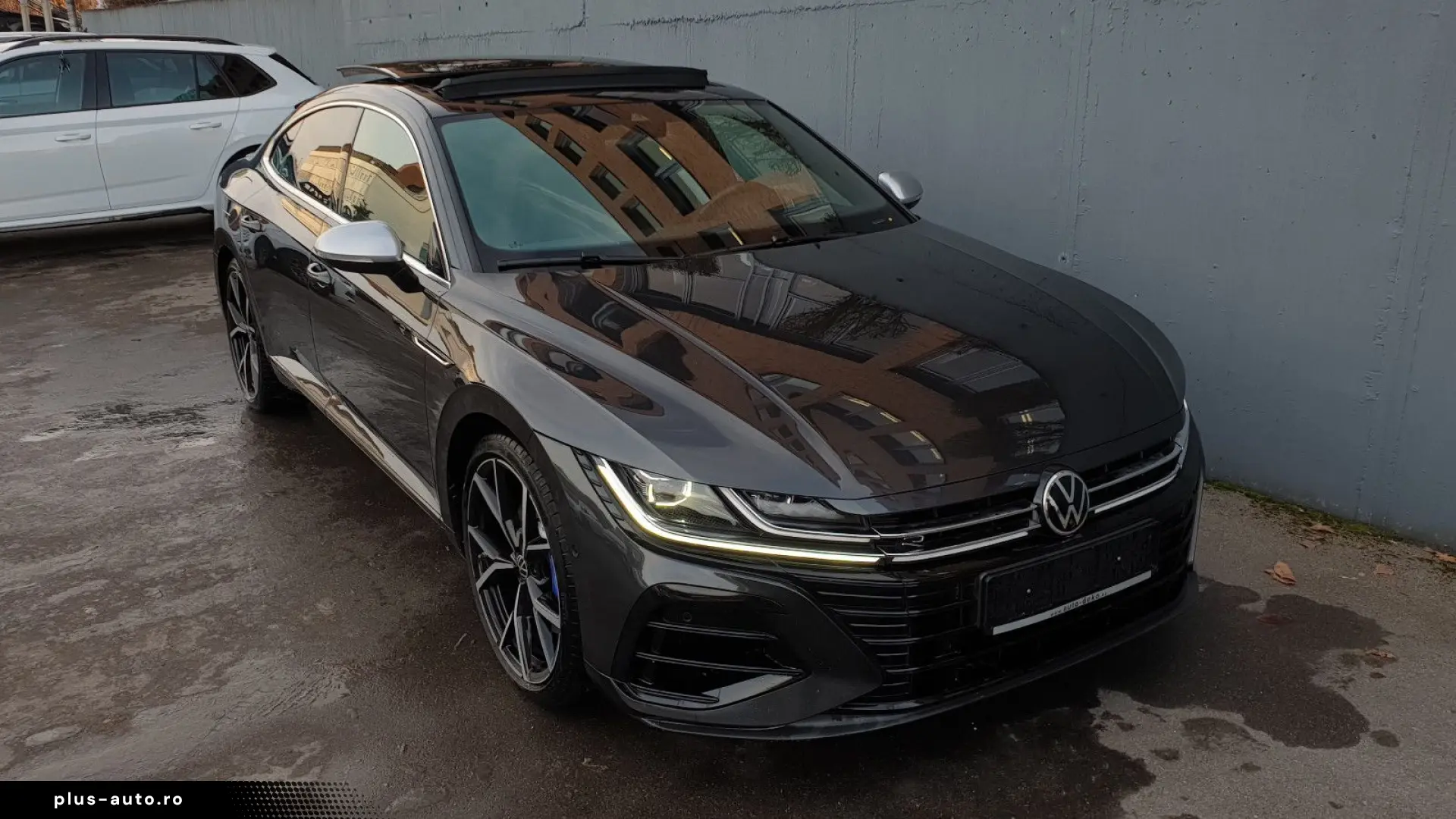 VW Arteon R 4M DSG Pano Leder ACC DCC 360  HUD 20