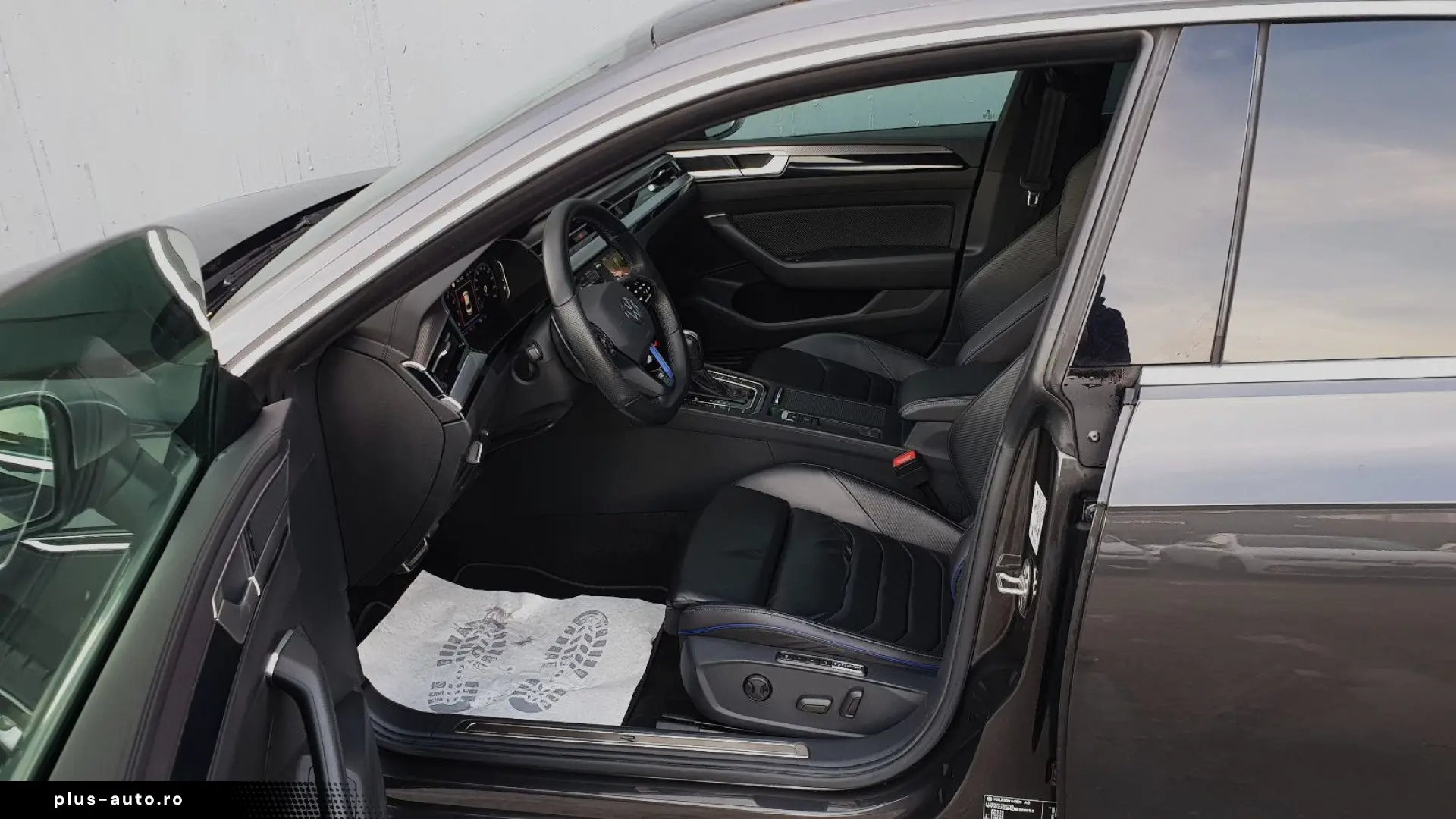 VW Arteon R 4M DSG Pano Leder ACC DCC 360  HUD 20